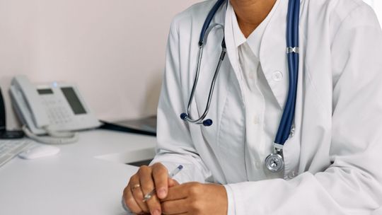 Urolog onkolog Warszawa – diagnostyka i leczenie chorób nowotworowych układu moczowego