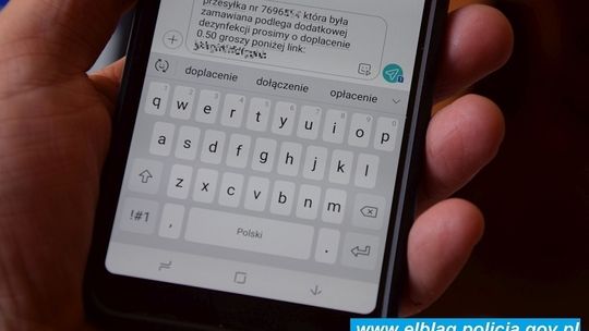 Uwaga na podejrzane SMS-y i linki. W wyniku oszustwa mężczyzna stracił 3 tys. zł.