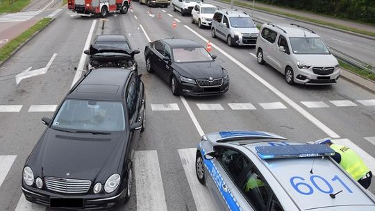 Wypadek w centrum Malborka. Poszkodowani zostali przewiezieni do szpitala.