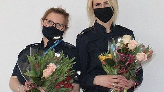 Z okazji Dnia Kobiet…Życzenia malborskich policjantów.