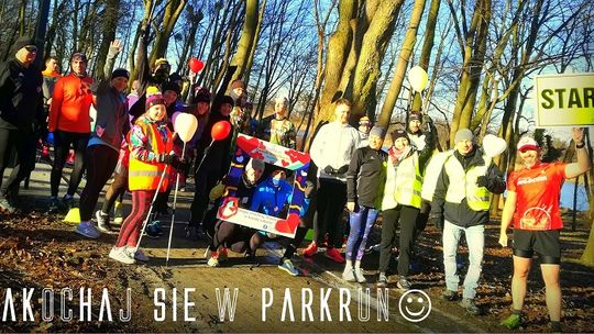 "Zakochaj się...w parkrun". Kolejne spotkanie malborskich biegaczy i maszerów. 