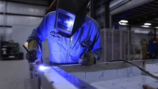 ZUS rozda 90 mln zł na poprawę bezpieczeństwa w pracy