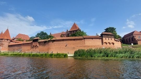 Zwolnij Rytm w poniedziałkowy wieczór! 
