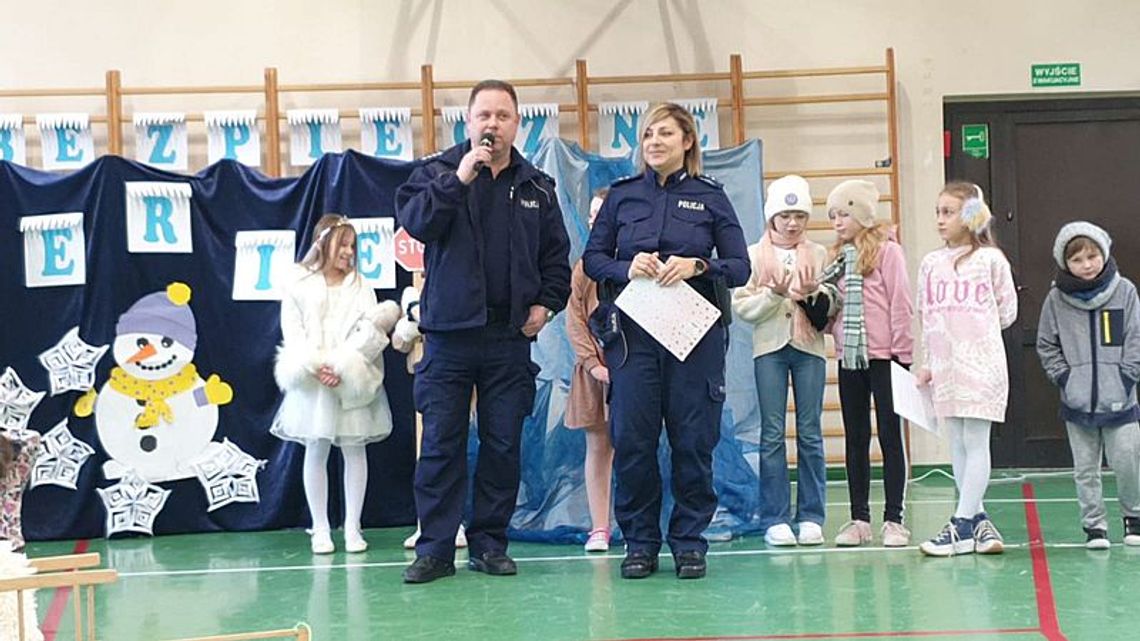 Bezpieczne ferie. Malborscy policjanci spotykali się z uczniami.