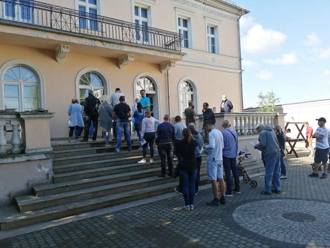 Duże zainteresowanie sobotnimi akcjami w Muzeum Miasta Malborka - można było się spisać i zaszczepić