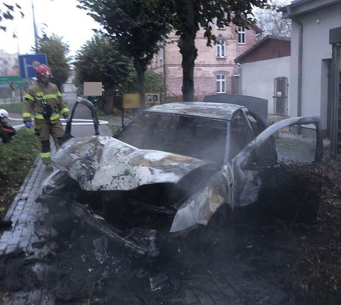 Groźny wypadek w Nowym Stawie. Policja apeluje o ostrożność!