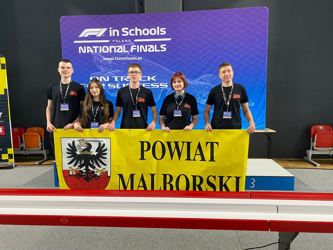 II LO w Malborku w konkursie F1 in Schools Poland