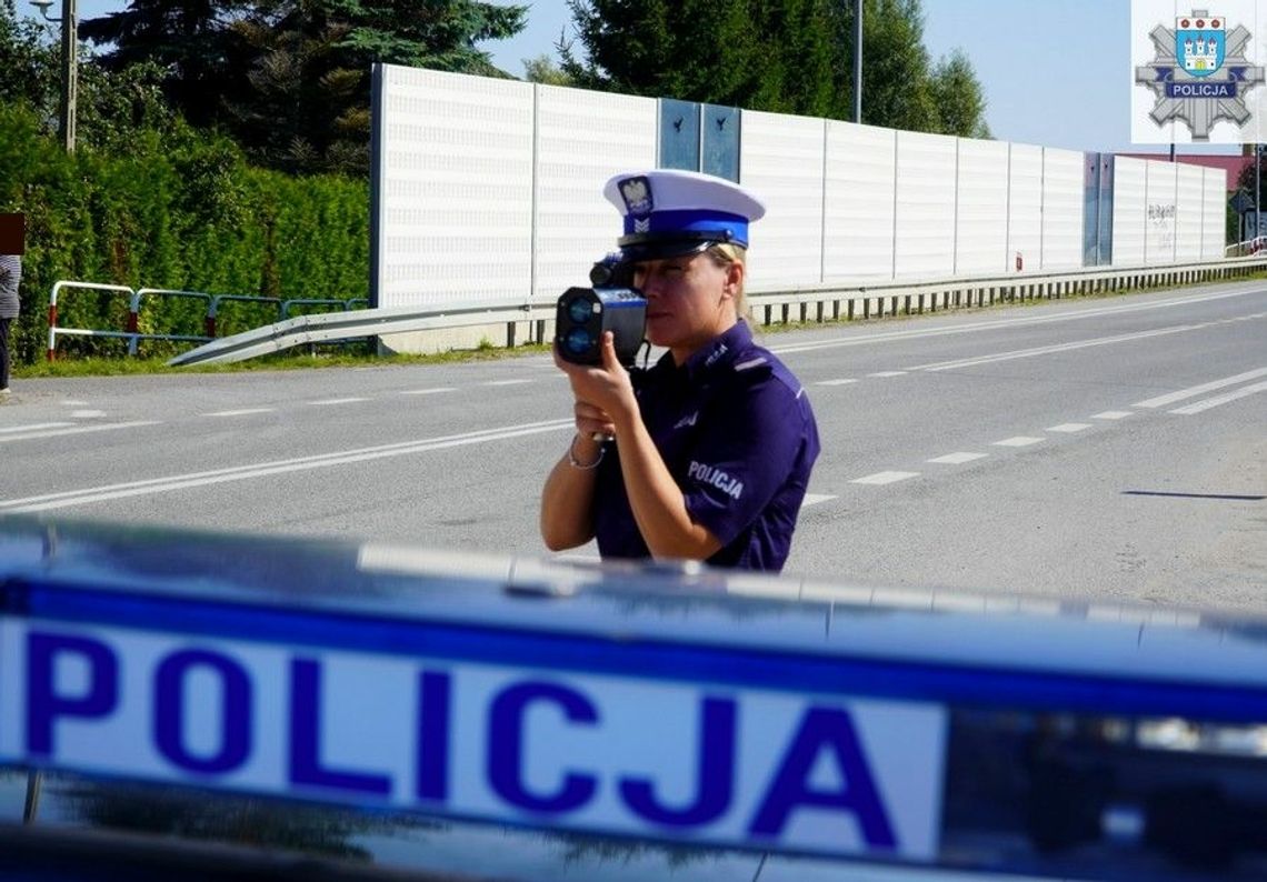 Kąty Rybackie. Kierowca pod wpływem alkoholu wyprzedał na podwójnej ciągłej.