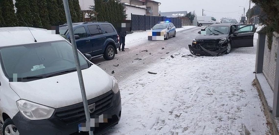 Kolizja samochodów osobowych w Sztumie.