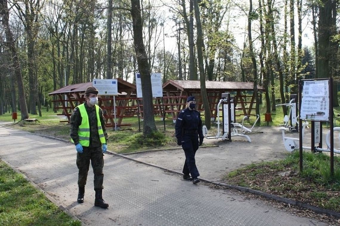 Malbork. Policjanci dbają o bezpieczeństwo podczas majówki