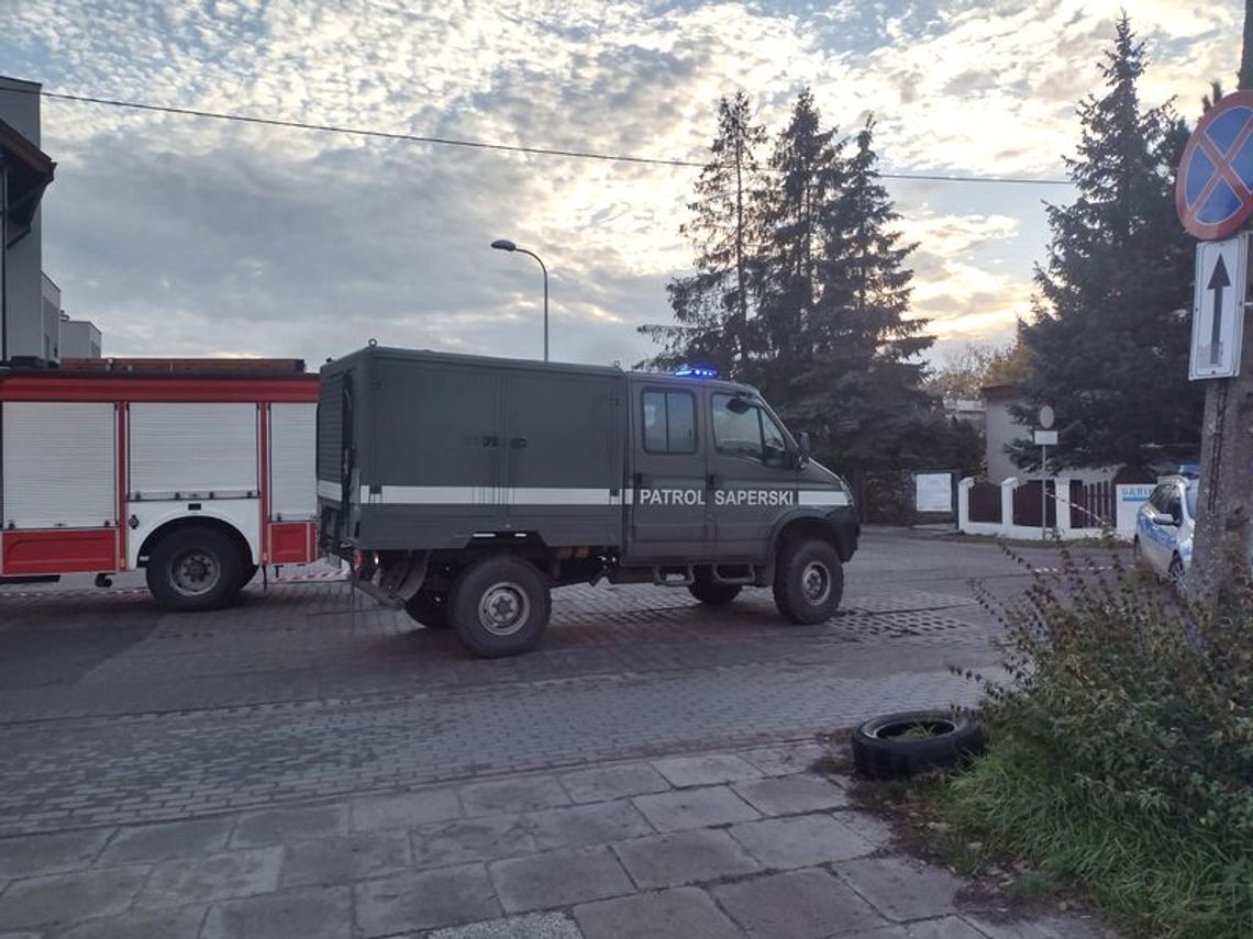 Malbork. Policjanci ewakuowali mieszkańców w związku ze znalezieniem niewybuchu.