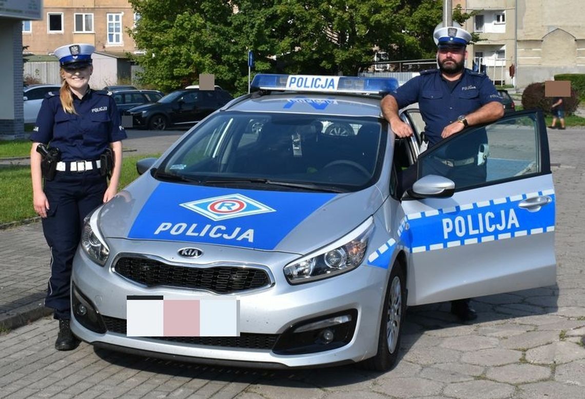 Malbork. Policjanci pomogli dotrzeć rodzącej kobiecie na porodówkę.