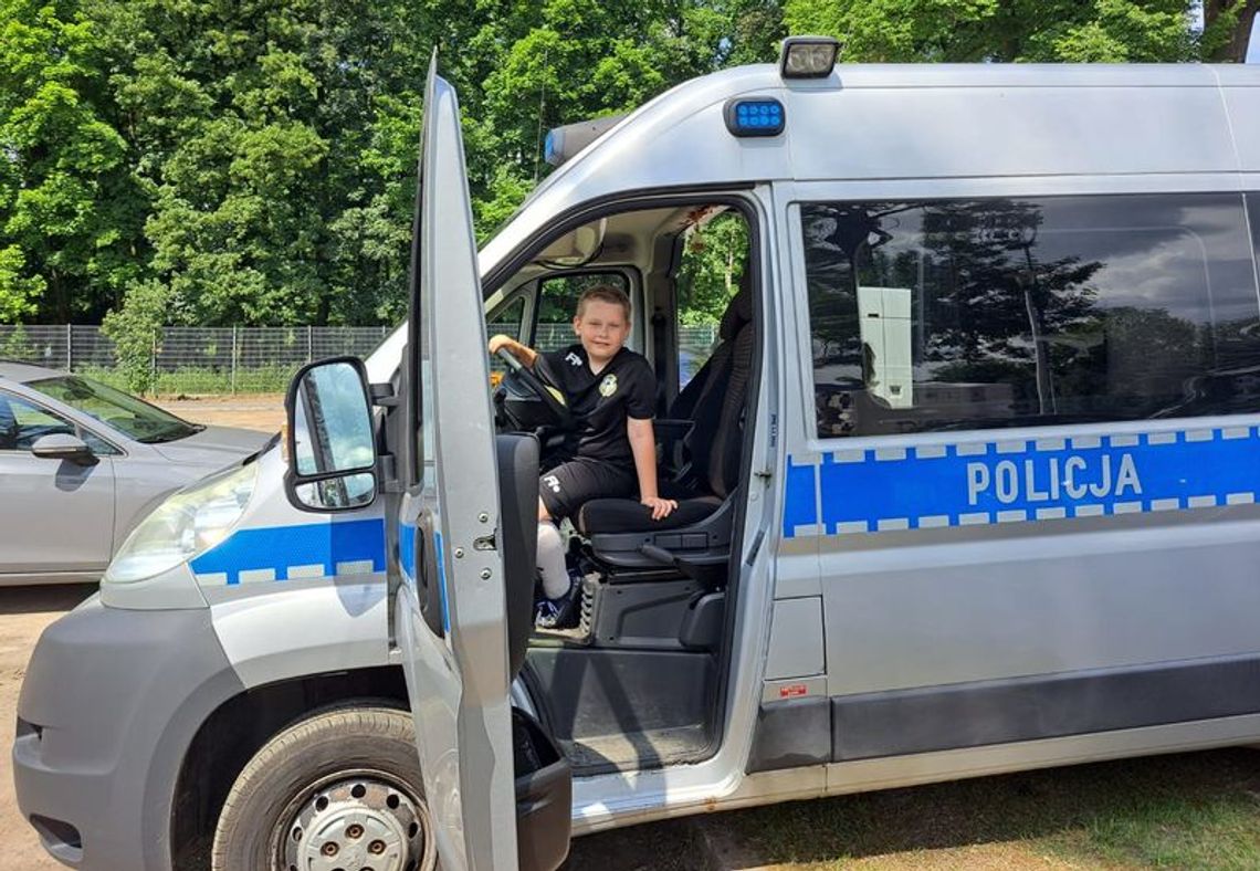 Malbork. Promocja zawodu Policjanta na pikniku Pomezanii.