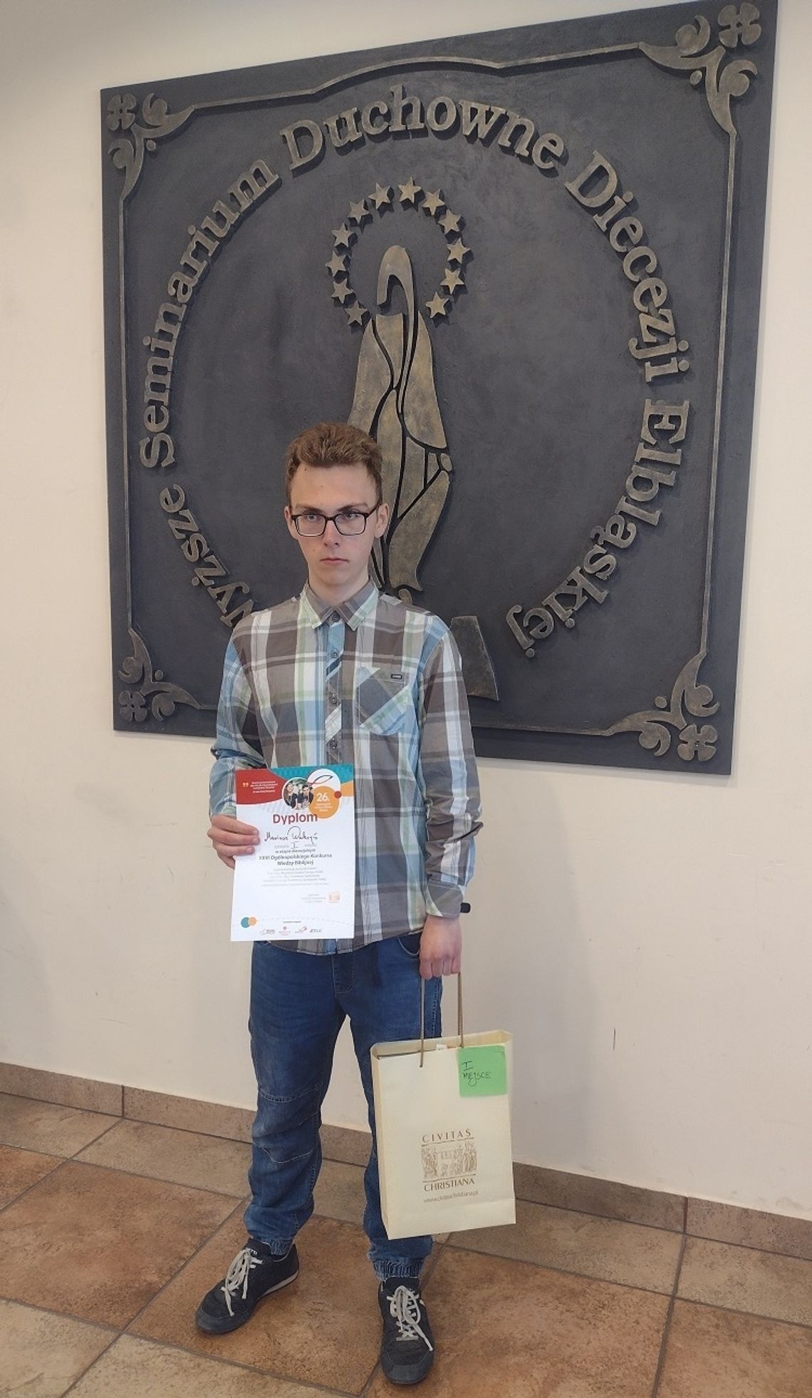 Mariusz Waleryś z ZSP nr 3 w Malborku finalistą XXVI Ogólnopolskiego Konkursu Wiedzy Biblijnej
