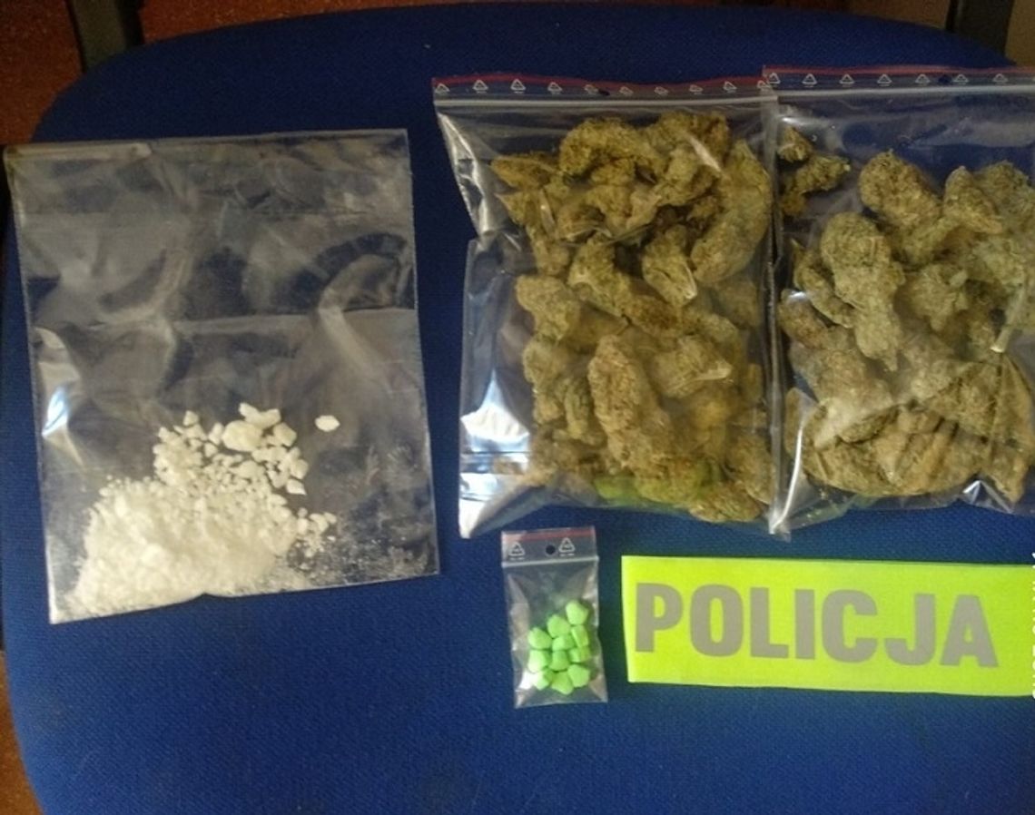 Nowy Dwór Gdański. Marihuana, kokaina i tabletki MDMA – to znaleźli policjanci u zatrzymanego 34-latka