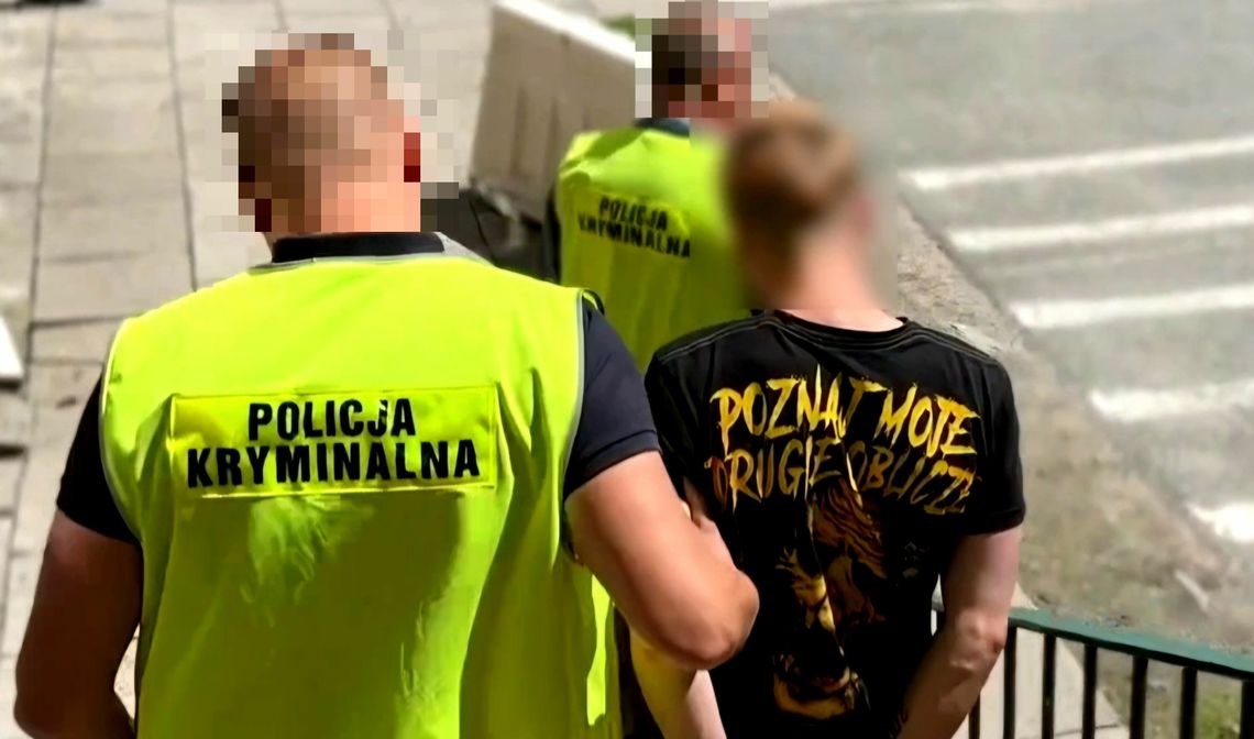 Oszukiwali metodą „na BLIK”, zostali zatrzymani przez policjantów z gdańskiej komendy wojewódzkiej.