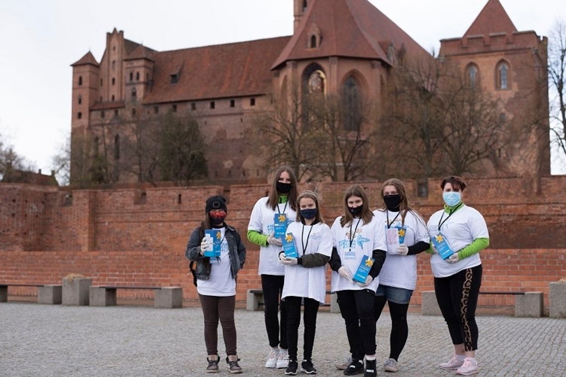 Pola Nadziei w Malborku. 14 wolontariuszy kwestowało na ulicach miasta