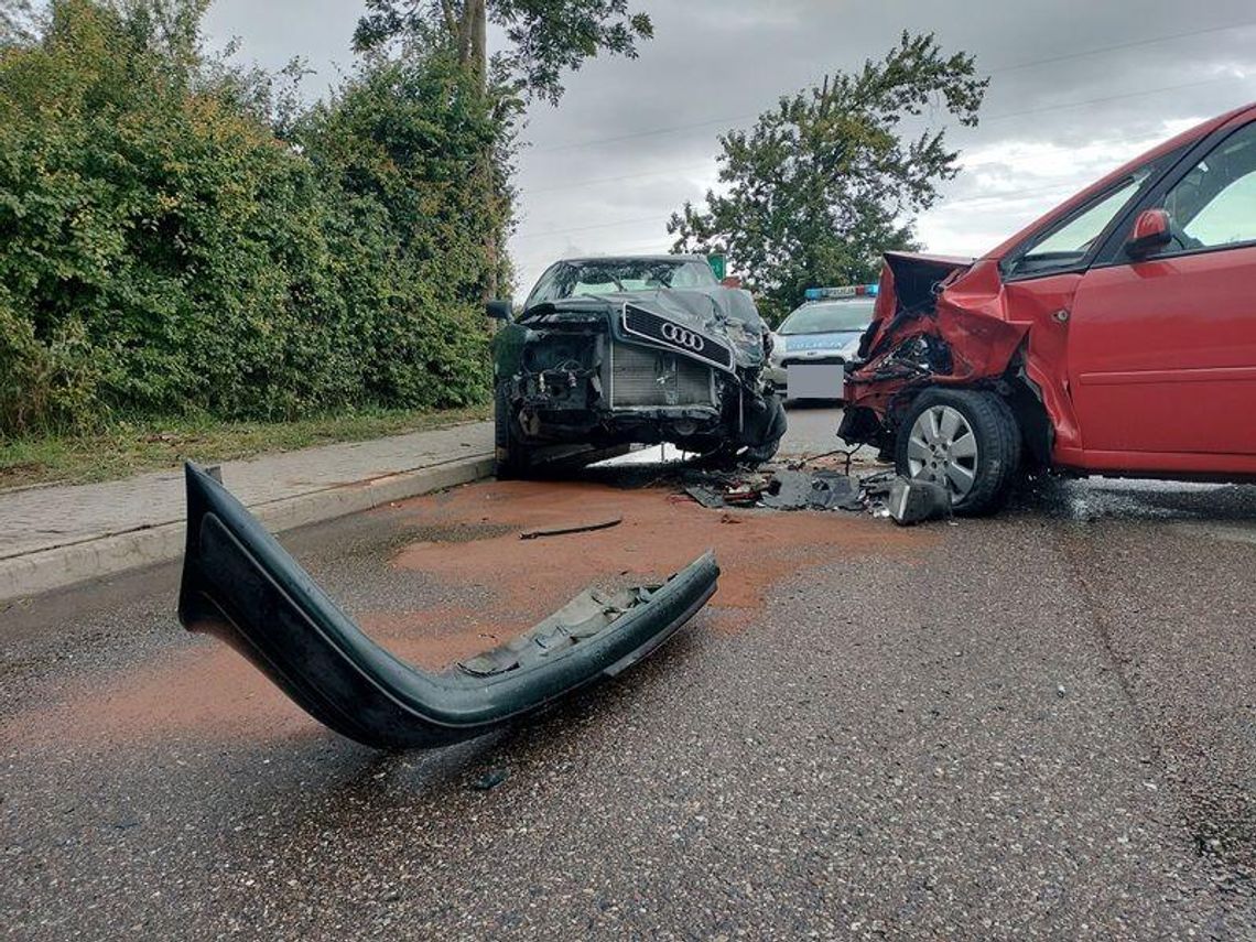 Policjanci pracowali na miejscu wypadków w powiecie sztumskim.
