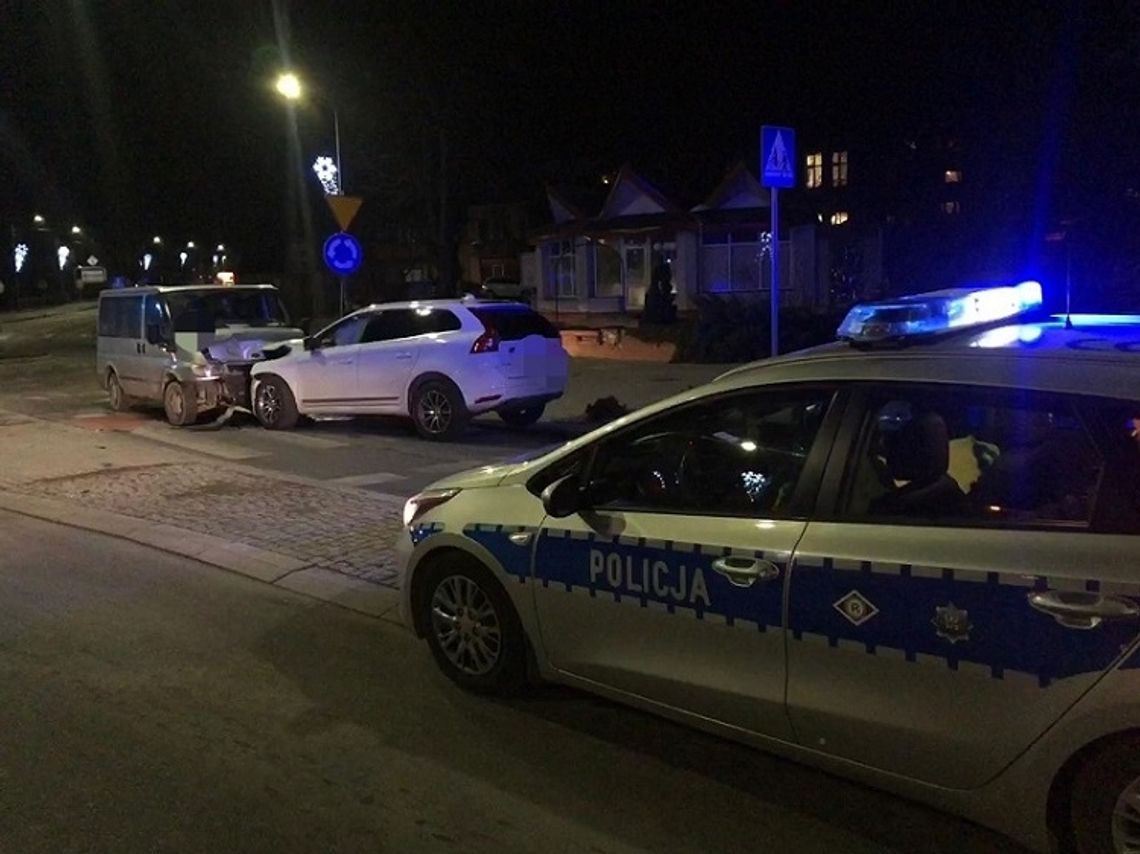 Policjanci pracowali na miejscu wypadku drogowego w Sztumie