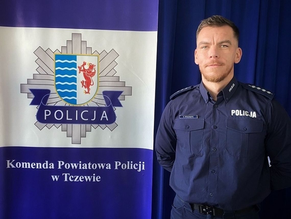 Policjant z tczewskiej jednostki błyskawicznie udzielił pomocy mężczyźnie, który stracił przytomność