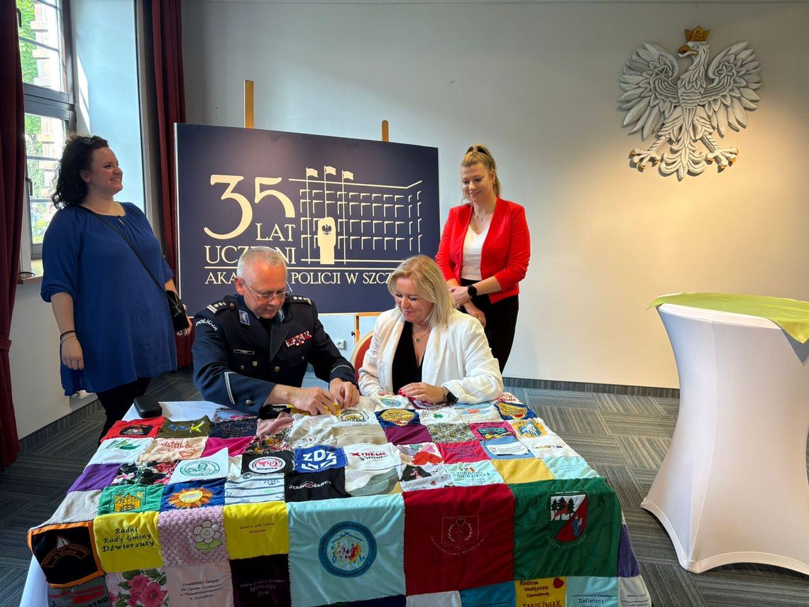 Pomorska Policja dołącza do akcji „PLED – Tak rośnie dobro”.