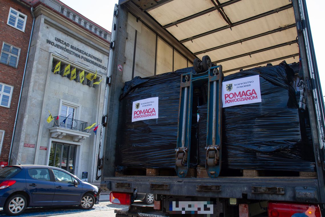 Pomorze kolejny raz pomaga powodzianom - tym razem transport medyczny trafi do Stronia Śląskiego