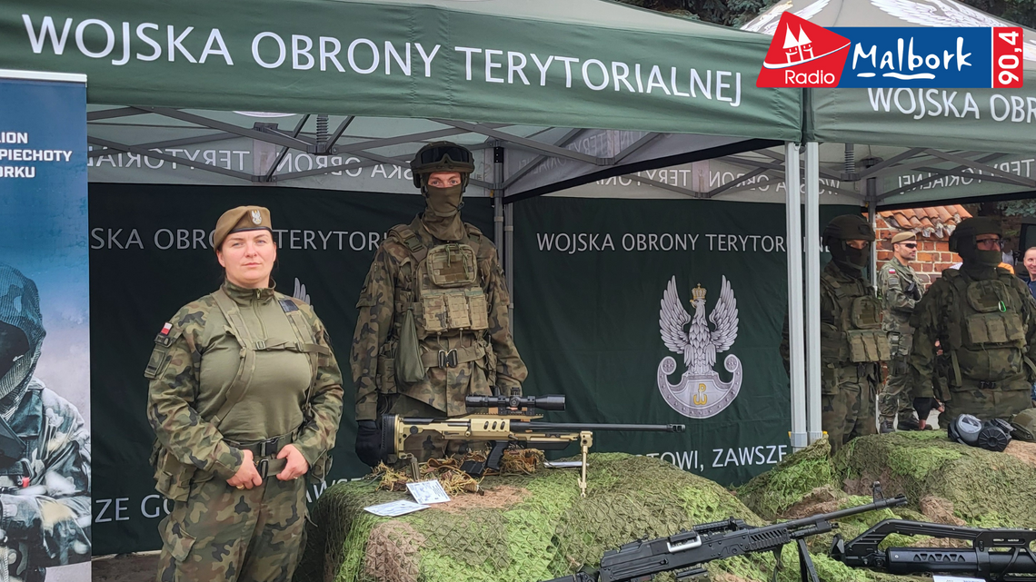 🎧Posłuchaj: Ćwiczenia i mundurowy piknik przy malborskim zamku – „ZAMEK-25” już za nami!