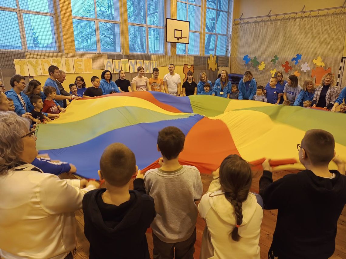 🎧Posłuchaj: Europejski Tydzień Autyzmu 🎧Posłuchaj: Europejski Tydzień Autyzmu