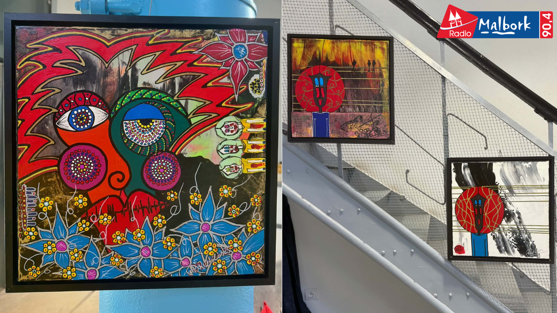 🎧Posłuchaj: „Gdzie krzyk otula się kolorem” – wyjątkowy wernisaż Marcina Płotkowskiego w Galerii Nova.