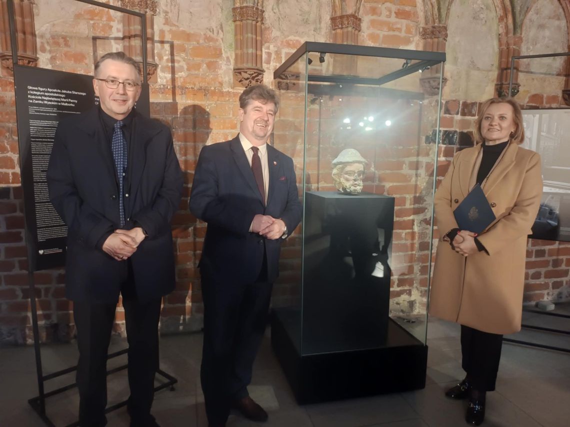 馃帶Pos艂uchaj: G艂owa 艣w. Jakuba wr贸ci艂a do Malborka po dekadach. XIV wieczny zabytek zn贸w na Zamku Wysokim. 馃帶Pos艂uchaj: G艂owa 艣w. Jakuba wr贸ci艂a do Malborka po dekadach. XIV wieczny zabytek zn贸w na Zamku Wysokim.