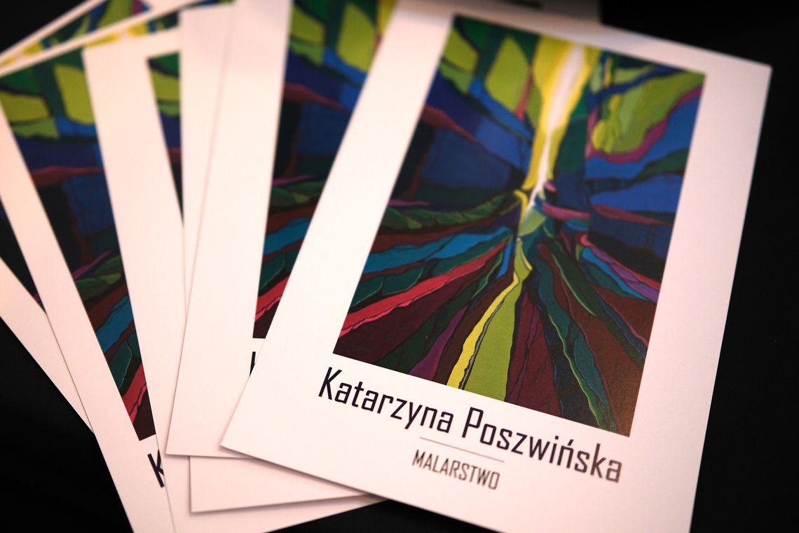 🎧Posłuchaj: Malarstwo, Katarzyny Poszwińskiej, w Galerii Nova!