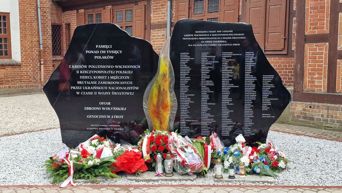 🎧Posłuchaj: Malbork uczcił pamięć Ofiar Zbrodni Wołyńskiej oraz Rodaków z Kresów Wschodnich.