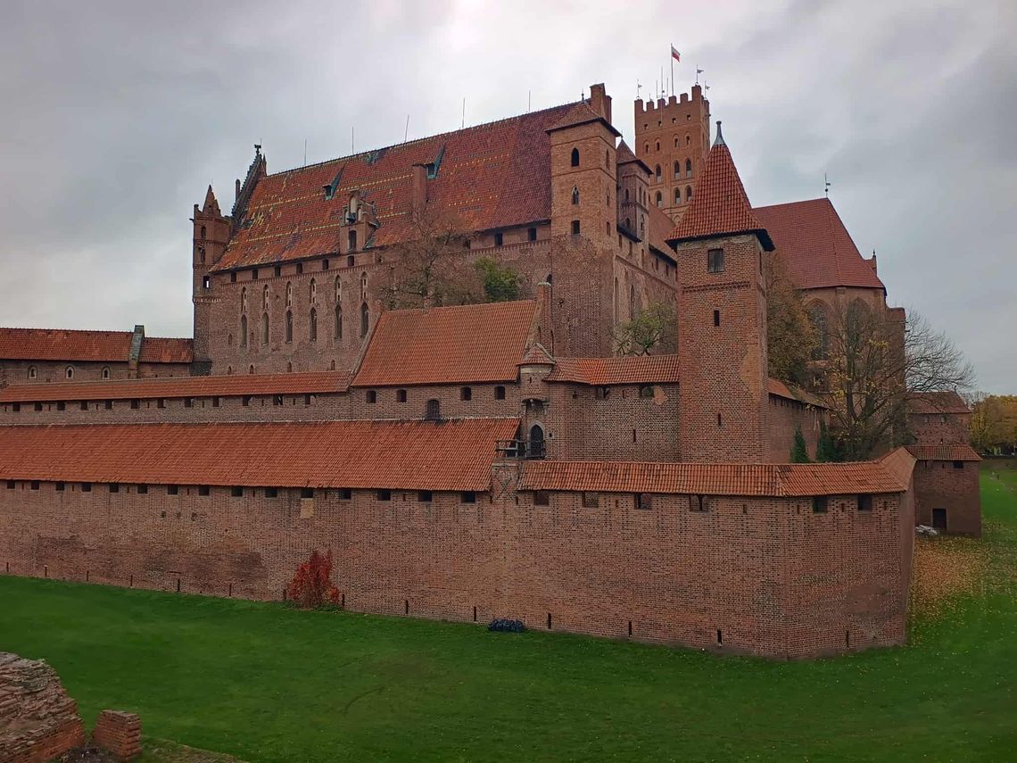 🎧Posłuchaj: Muzeum Zamkowe w Malborku zaprasza do odwiedzin w ramach akcji „Listopad za pół ceny”. 🎧Posłuchaj: Muzeum Zamkowe w Malborku zaprasza do odwiedzin w ramach akcji „Listopad za pół ceny”.