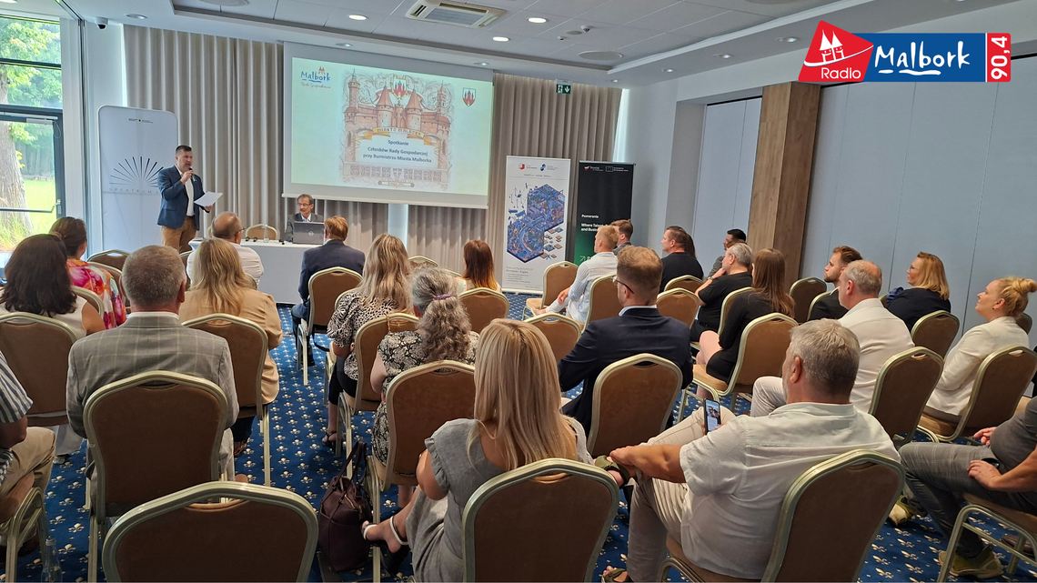 🎧Posłuchaj: Networking i wsparcie. Odbyło się otwarte spotkanie Rady Gospodarczej w Malborku! 🎧Posłuchaj: Networking i wsparcie. Odbyło się otwarte spotkanie Rady Gospodarczej w Malborku!