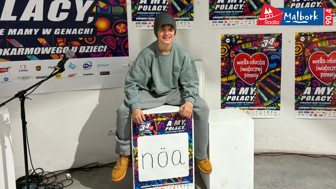 🎧Posłuchaj: Noa Sakutov zagrał charytatywnie dla WOŚP w Wieży Ciśnień.