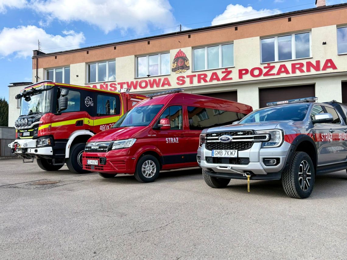 🎧Posłuchaj: Nowe pojazdy w malborskiej komendzie PSP. To duże wzmocnienie dla strażaków.