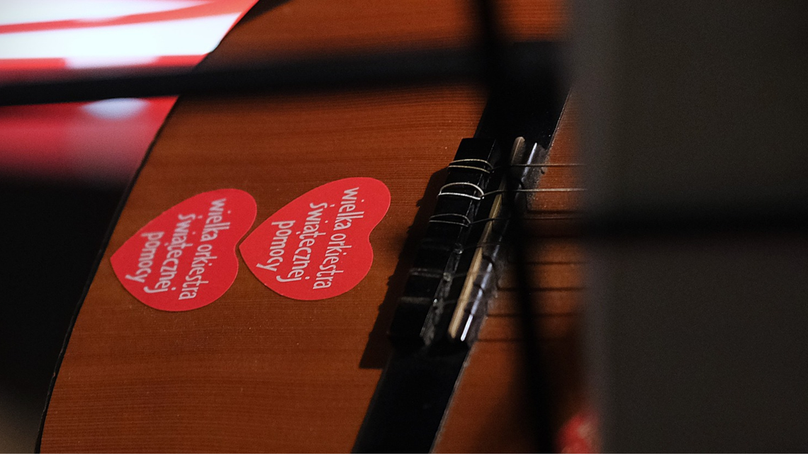 🎧Posłuchaj: Otwarte Gitary znów grają dla WOŚP. Muzyczne wsparcie jak co roku.