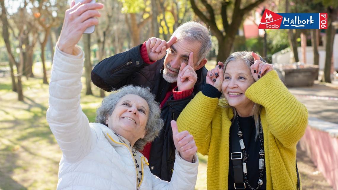 🎧Posłuchaj: Uniwersytet Trzeciego Wieku wzywa! Rusza nabór dla seniorów 55+.