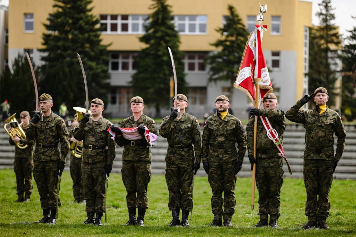 W hołdzie patronowi, w służbie Pomorzu – Święto 7 PBOT w Malborku. W hołdzie patronowi, w służbie Pomorzu – Święto 7 PBOT w Malborku.