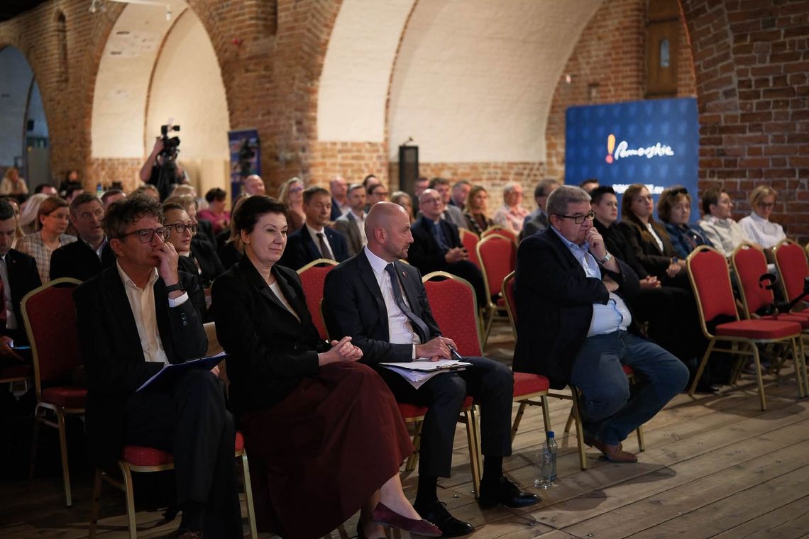 🎧Posłuchaj: W Malborku odbyły się konsultacje dotyczące Strategii Rozwoju Województwa Pomorskiego 2035. 🎧Posłuchaj: W Malborku odbyły się konsultacje dotyczące Strategii Rozwoju Województwa Pomorskiego 2035.