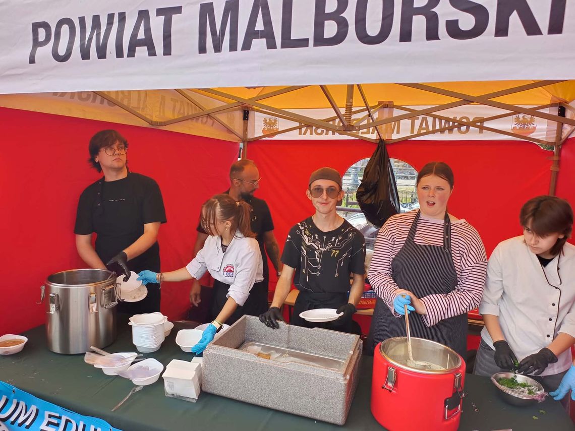 馃帶Pos艂uchaj: Za nami pierwszy Festiwal Smak贸w Kresowych w Malborku. 馃帶Pos艂uchaj: Za nami pierwszy Festiwal Smak贸w Kresowych w Malborku.