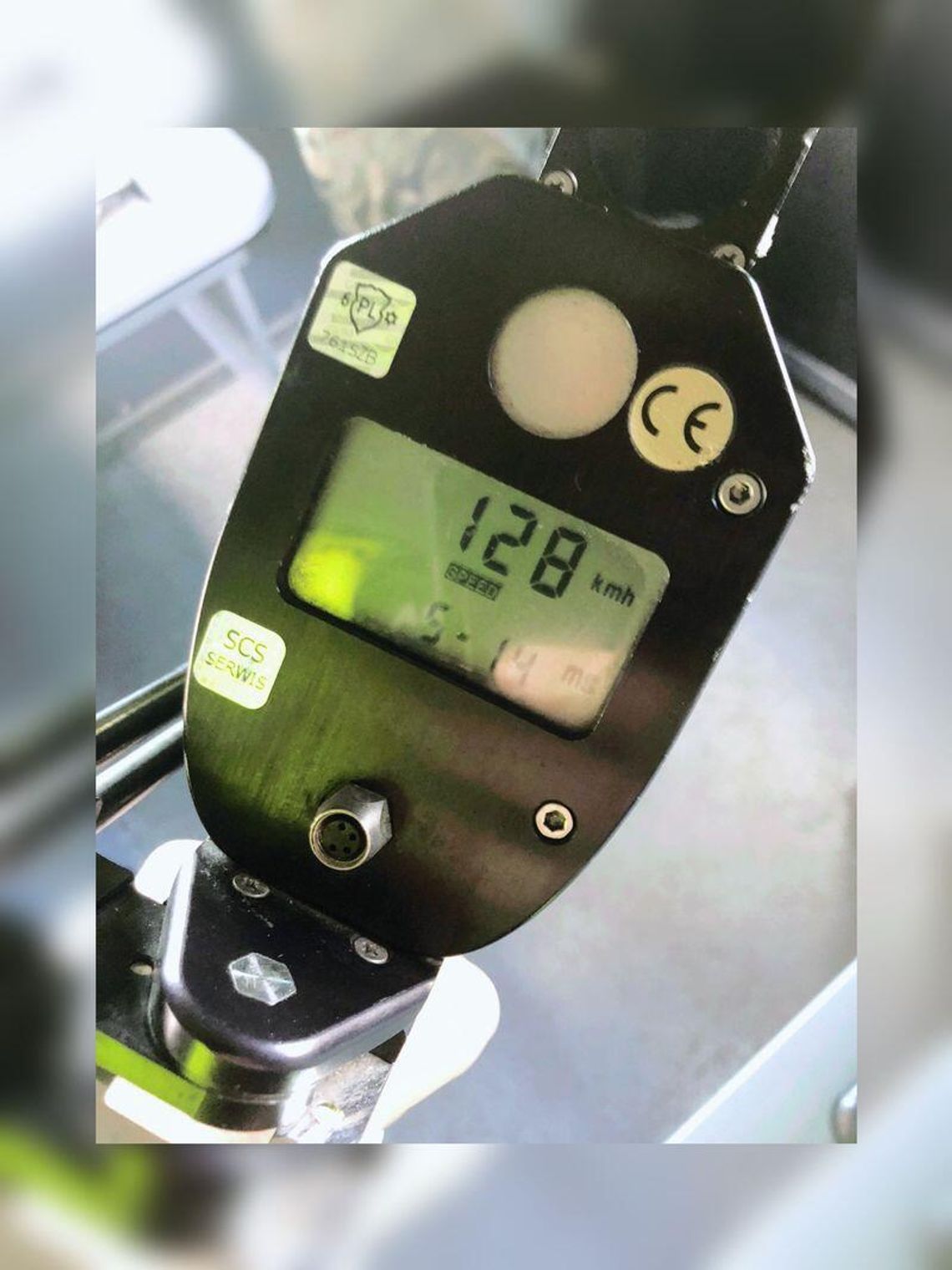 Powiat malborski. 25-latek przekroczył dozwoloną prędkość na obszarze zabudowanym o 78 km/h. Odpowiadał w warunkach recydywy.