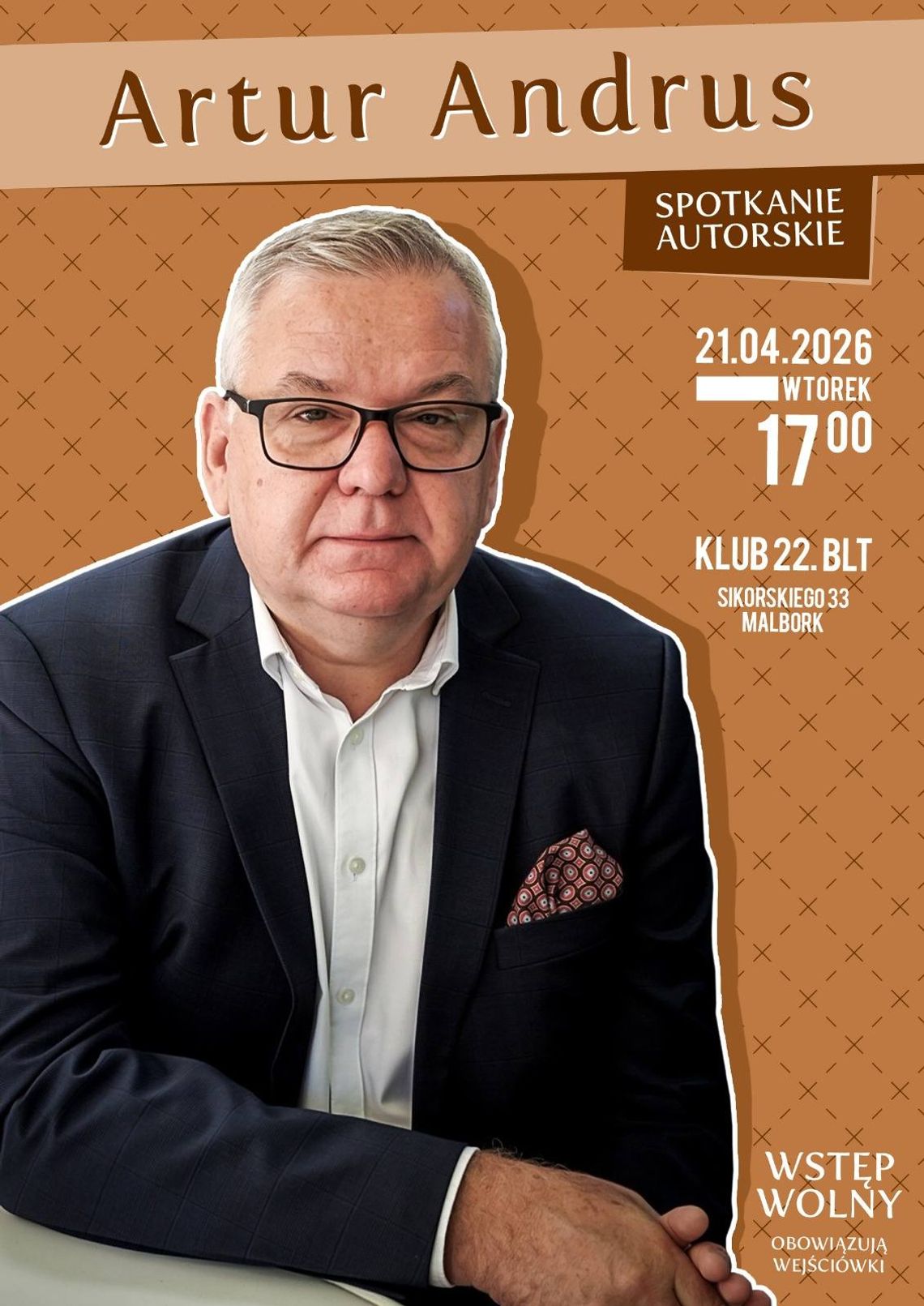 Spotkanie autorskie z Arturem Andrusem w Klubie 22.BLT w Malborku.