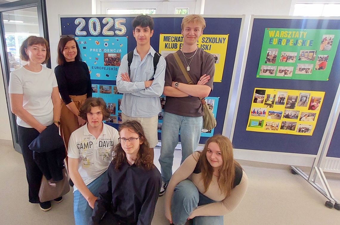 Szkolny Klub Europejski z Technikum nr 3 z wizytą w Rusocinie