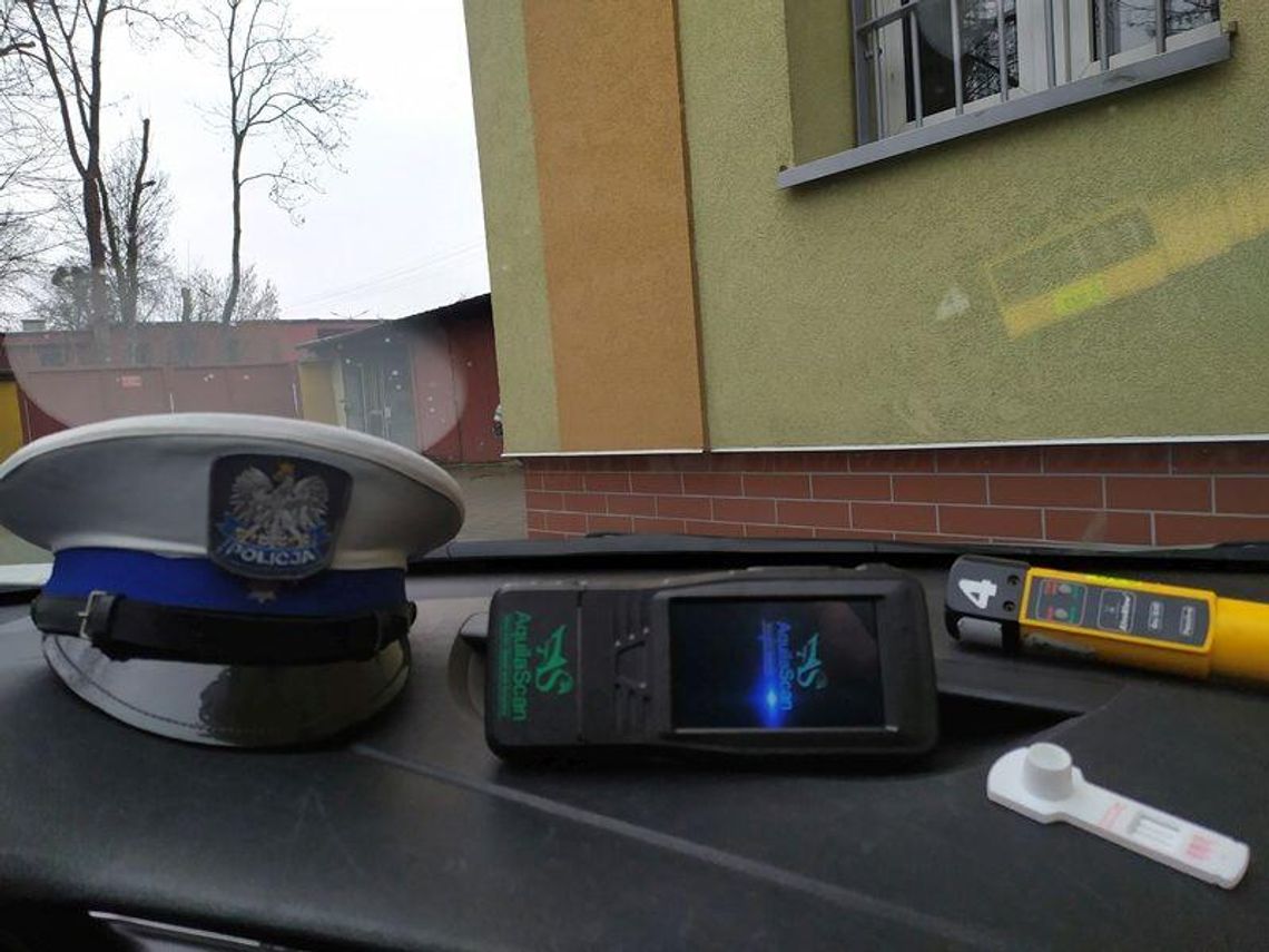 Sztum/Dzierzgoń. Kierujący pod wpływem narkotyków oraz posługujący się fałszywym prawem jazdy zatrzymani przez policję. Sztum/Dzierzgoń. Kierujący pod wpływem narkotyków oraz posługujący się fałszywym prawem jazdy zatrzymani przez policję.