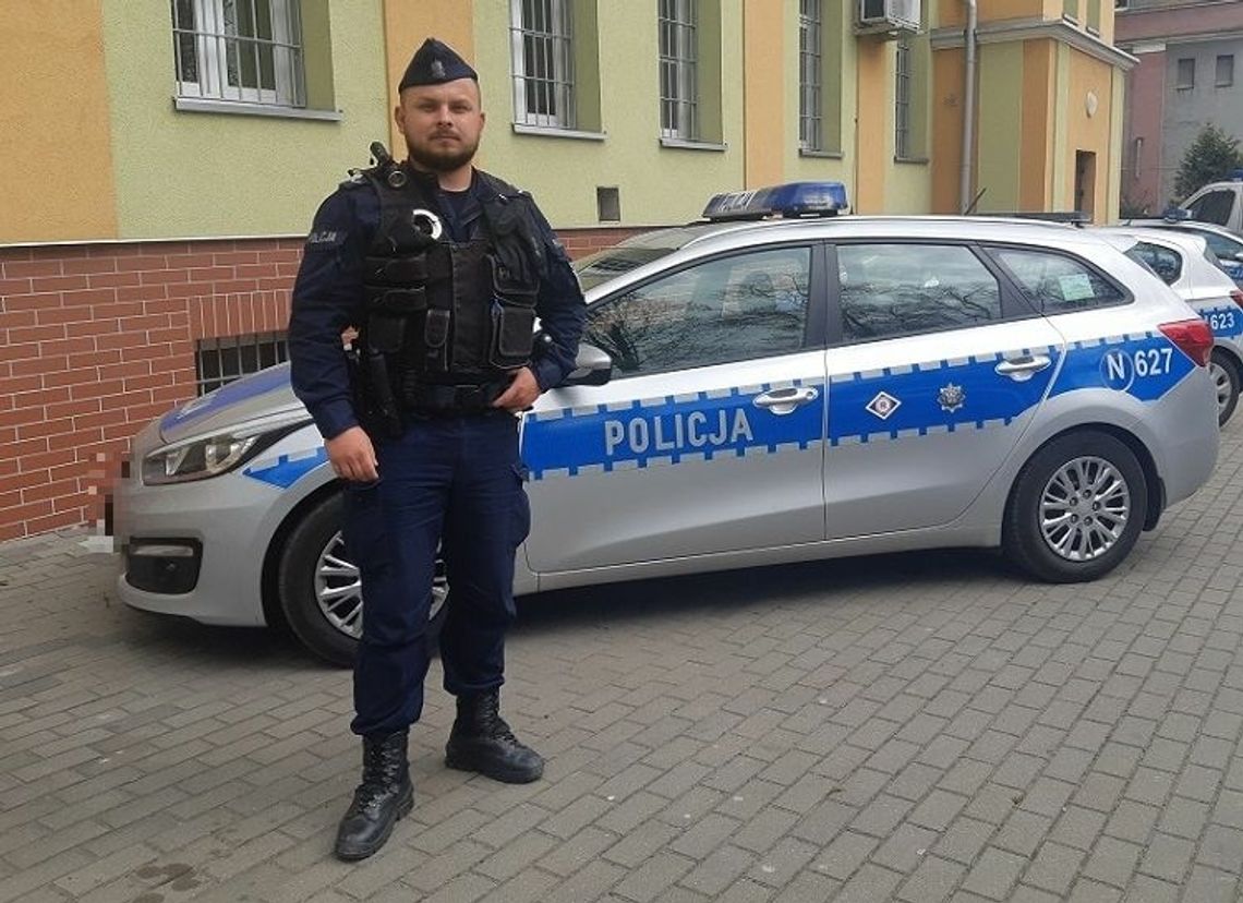 Sztumski policjant w czasie wolnym od służby zatrzymał pijanego motocyklistę.