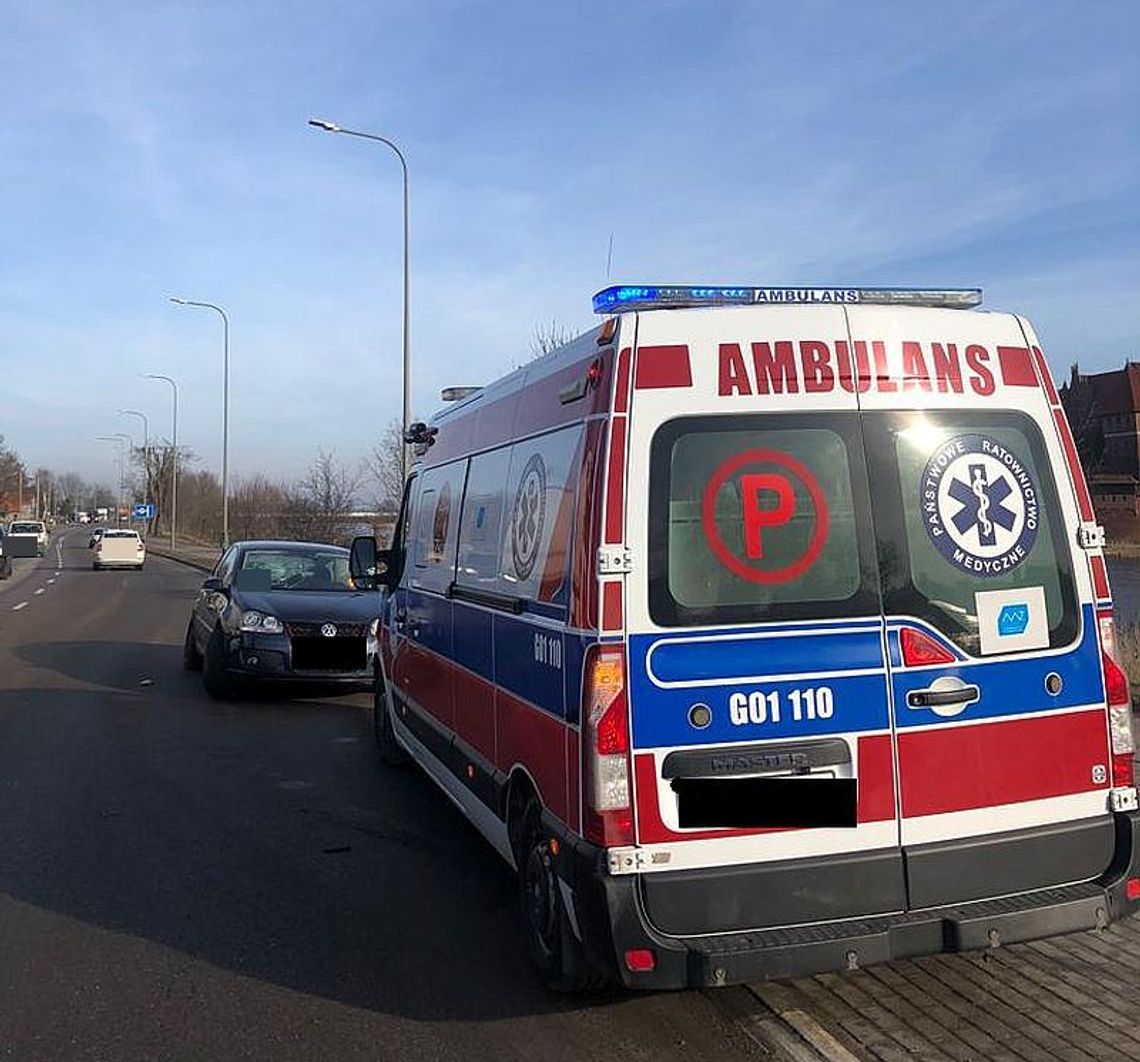 Wypadek dwóch osobówek w Malborku. Policja apeluje o ostrożność!